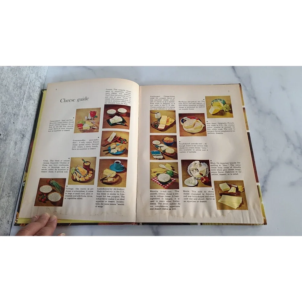 Better Homes and Gardens Cooking with Cheese
